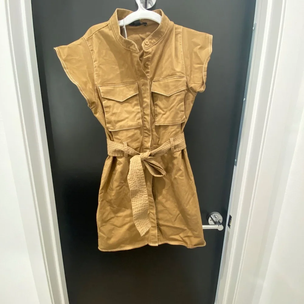 Forever 21 never worn size M - Picture 1 of 1